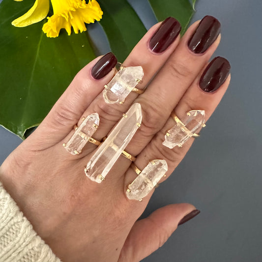 Small lemurian point ring