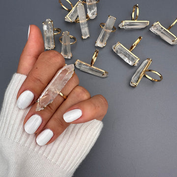 Long lemurian point ring