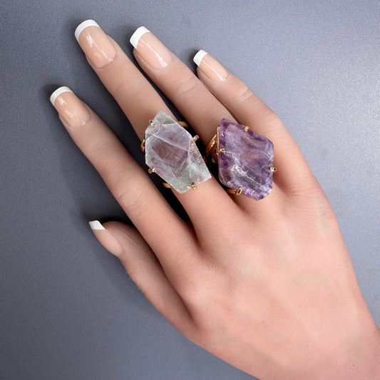 Freeform fluorite slice ring