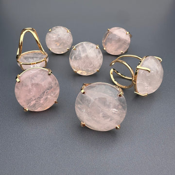 Rose quartz round ring
