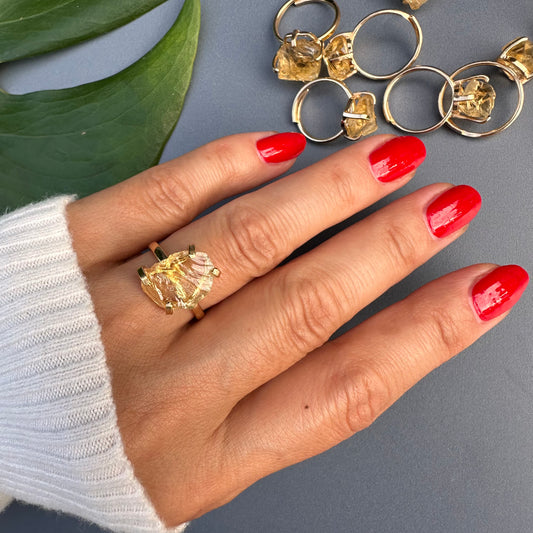 Mini raw citrine gem ring