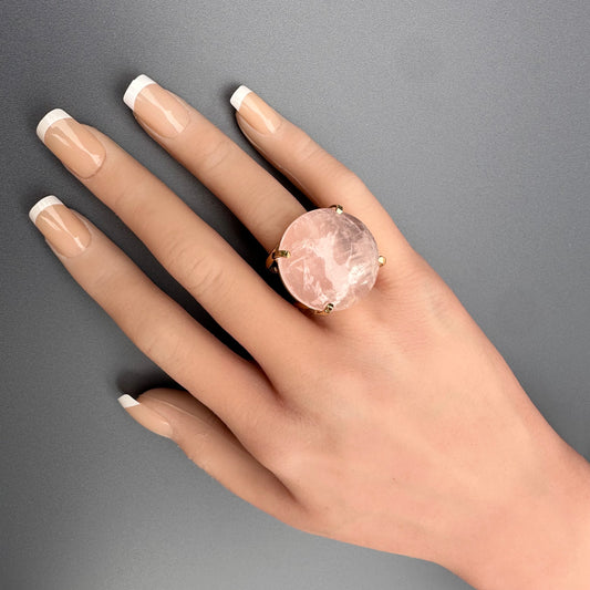 Rose quartz round ring
