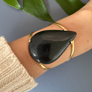 Black onyx pear shaped cuff bracelet