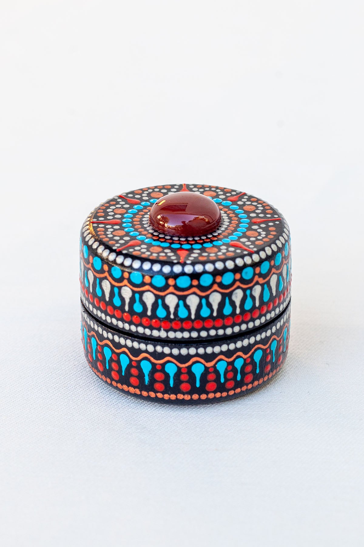 Sacral chakra keepsake box – Crystalika Gems