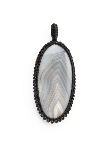 Botswana agate macramé pendant