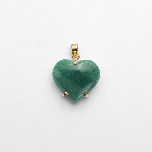 Green quartz heart pendant
