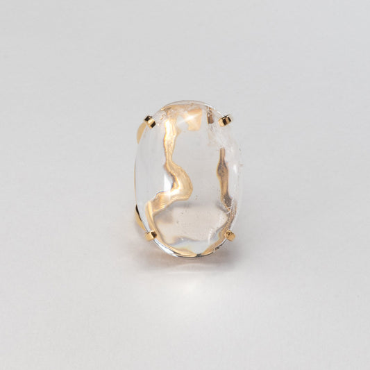 Oval crystal cabochon ring
