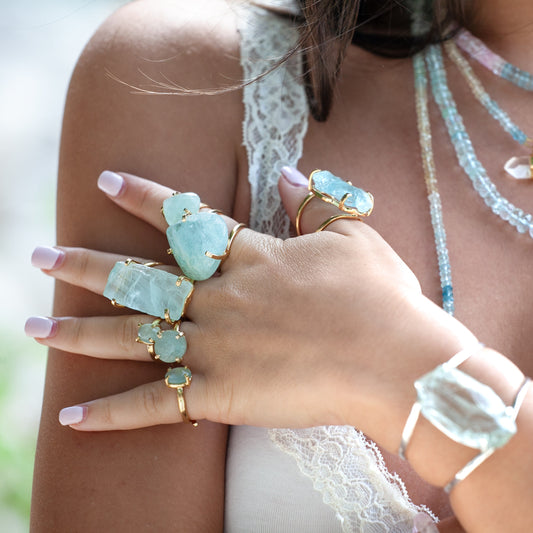 Raw aquamarine crystal ring